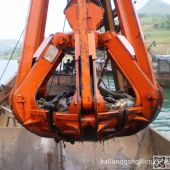 ���K����÷��ץ�����ؙC  crane of four rope and six petal plum fiower