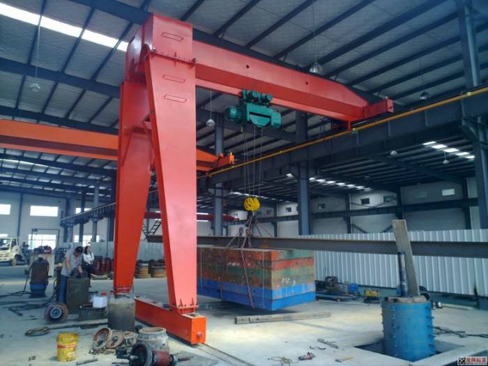�����T��  Semi-Gantry Crane