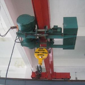 늄�(d��ng)������ʽ���ؙC(j��)�ճ����B(y��ng)ע�����(xi��ng)